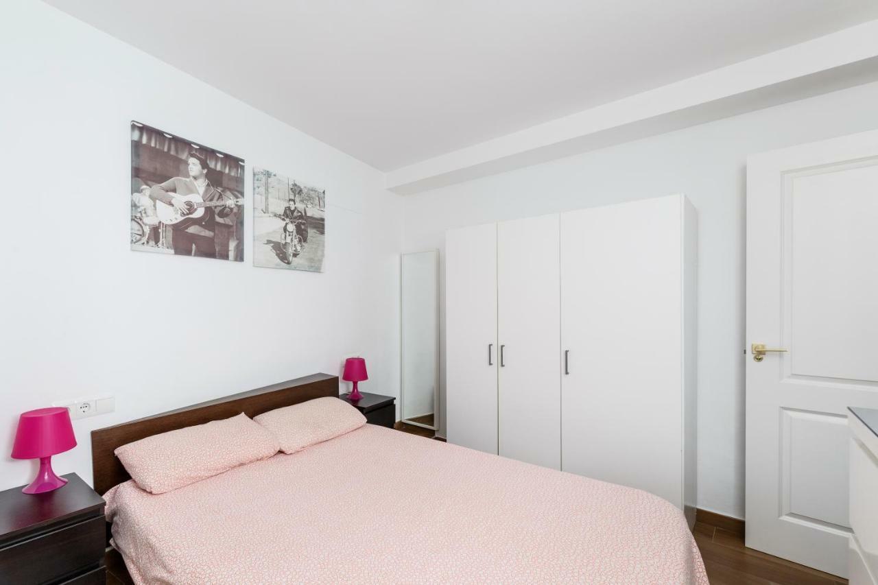 Beautiful And Modern 1B Apt Big Terrace 150 M From The Beach Of Torre Del Mar Exterior photo